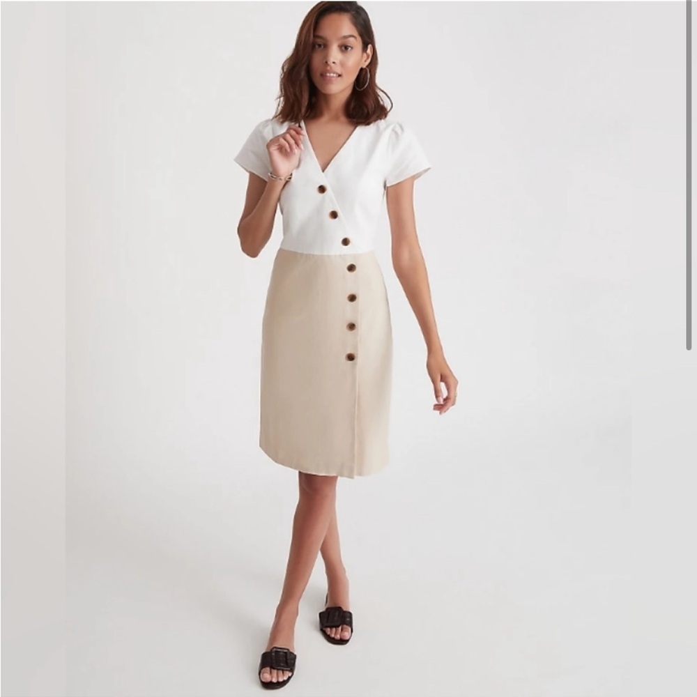 Ann Taylor Linen Blend Button Trim V-Neck Sheath Dress Sz 6 NWT